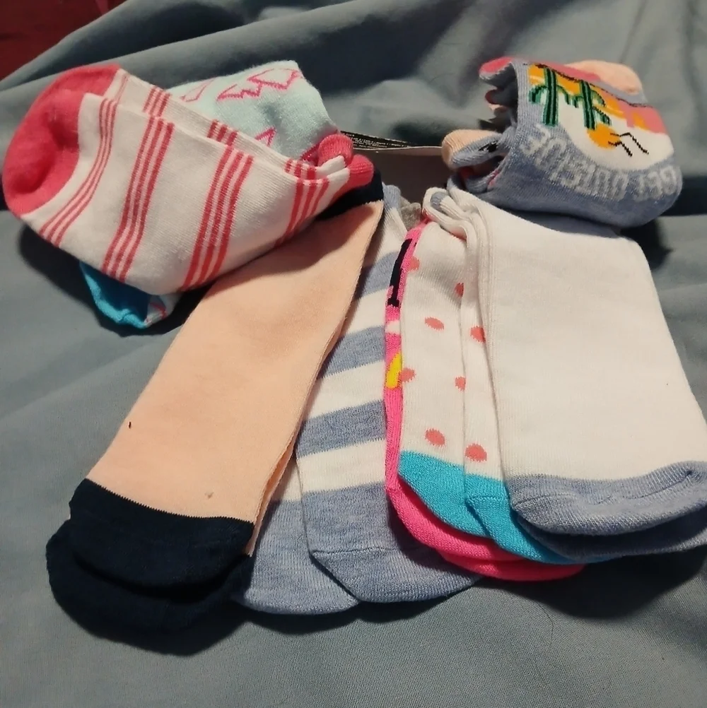 No Boundaries low cut  ladies socks 2 packs of 10. NWT